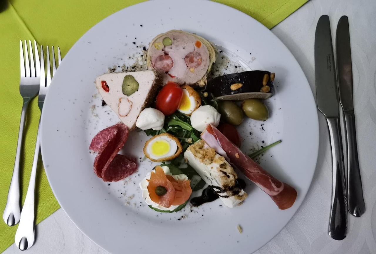 Hotel Spa Cazino Monteoru Sărata-Monteoru Eksteriør billede
